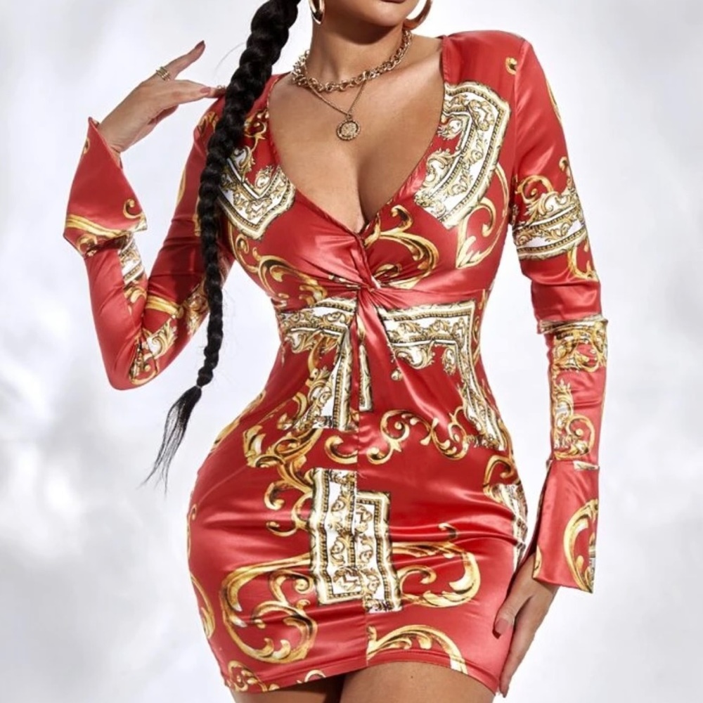 Baroque Print Twist Front Bodycon Dress